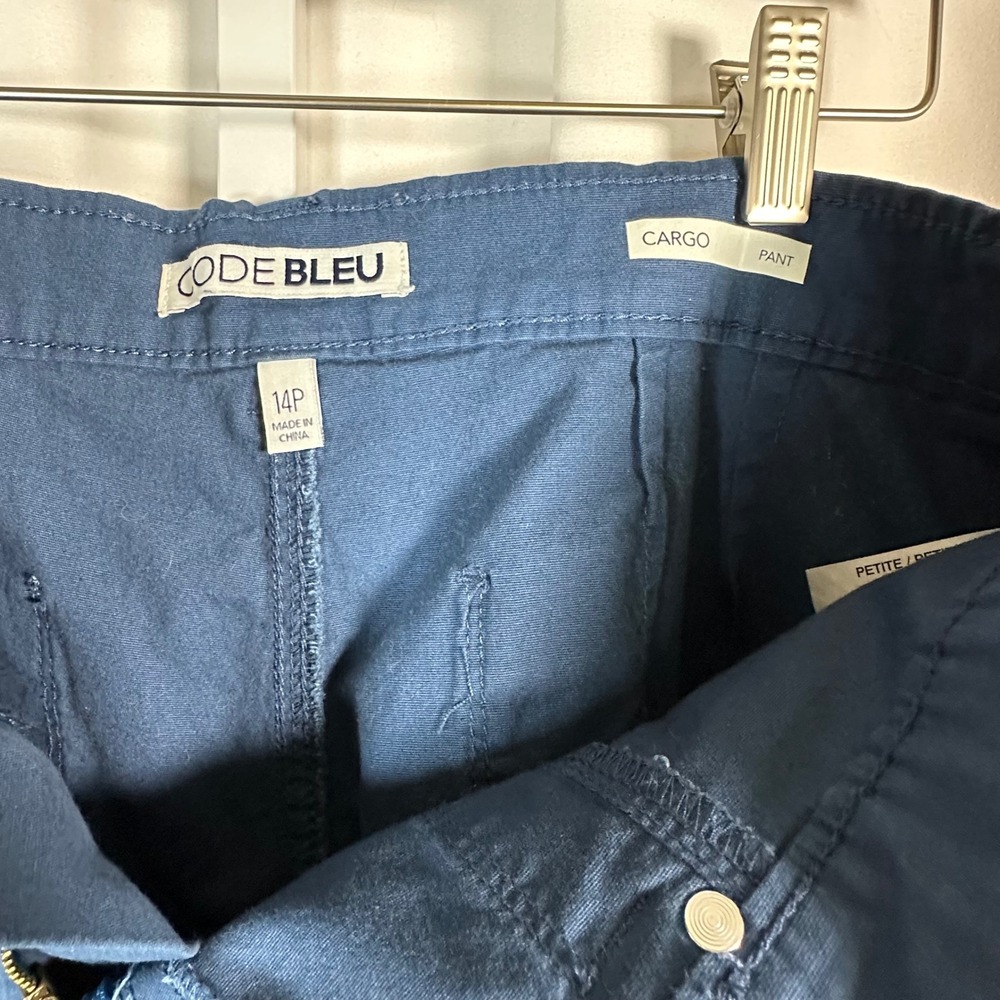 Code Bleu‎ Blue Stretch Convertible Cargo Pant 14P Mid Rise Tapered Leg Gorpcore - Picture 3 of 11